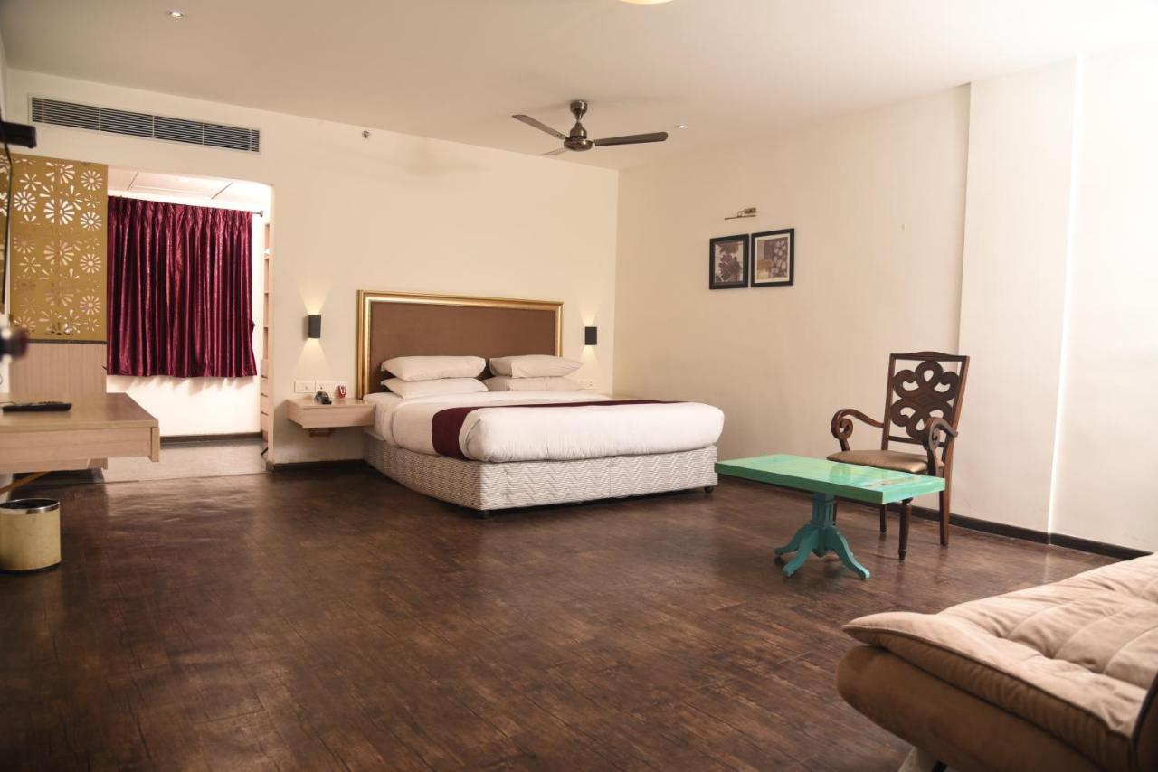 Hotel Sabareesh Park Madurai Esterno foto