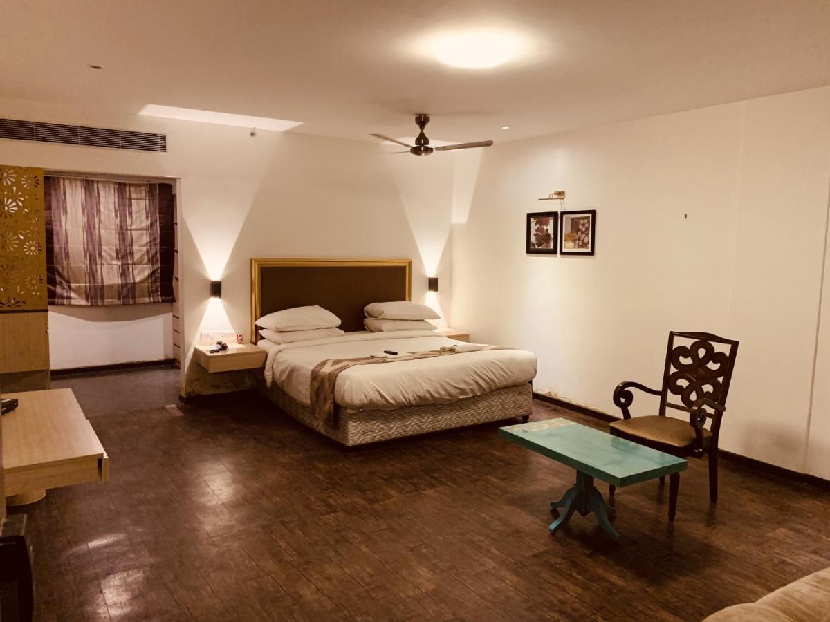 Hotel Sabareesh Park Madurai Esterno foto