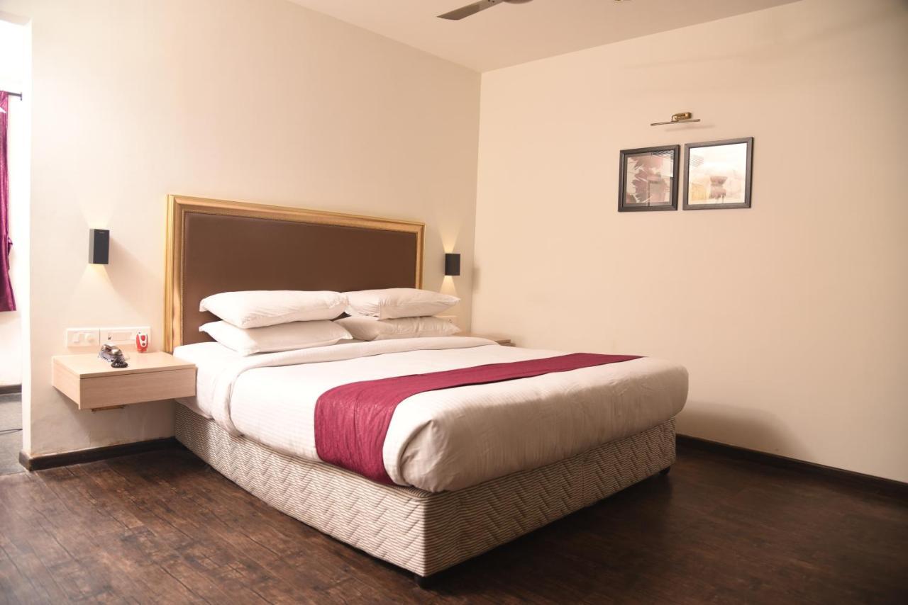 Hotel Sabareesh Park Madurai Esterno foto
