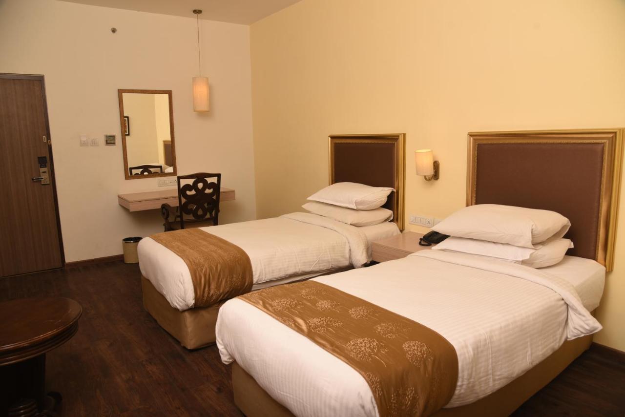 Hotel Sabareesh Park Madurai Esterno foto
