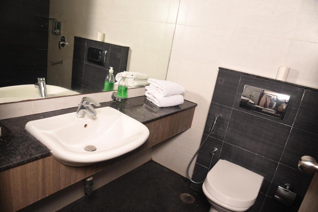 Hotel Sabareesh Park Madurai Esterno foto